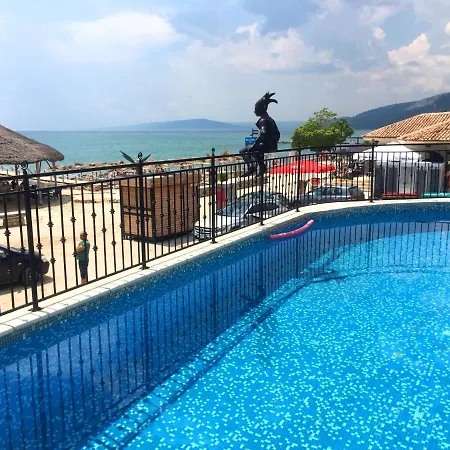 Studio Iris Apartament Bałczik