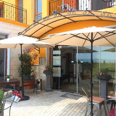 Studio Iris Apartament
